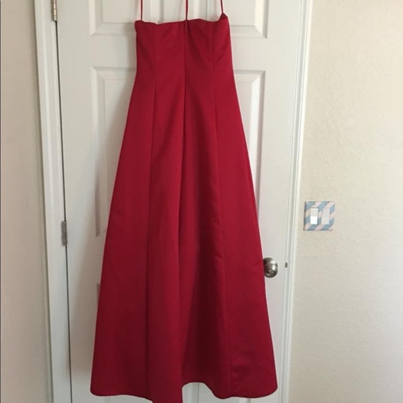 Red prom dress - Picture 2 of 3
